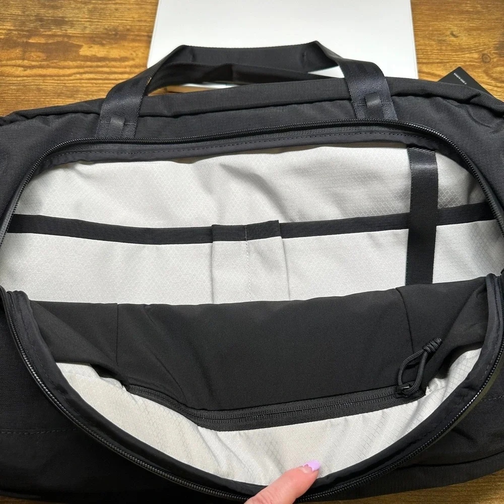 NEW Alpaka Bravo Brief Black Axoflux 400D Laptop Bag 16